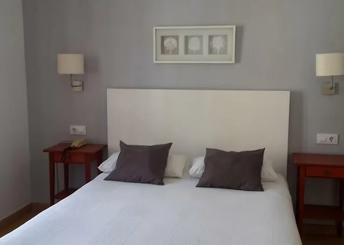 Hotel Londres *
